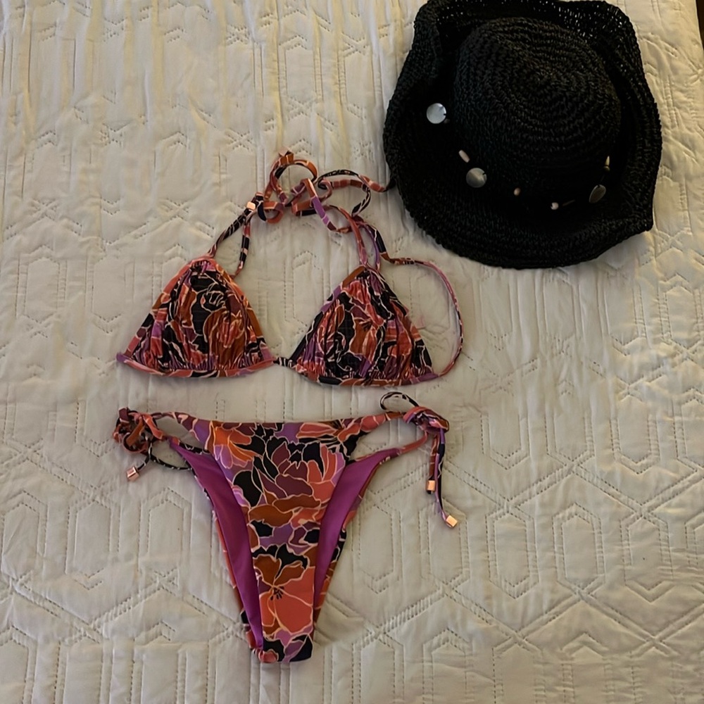 Victoria's Secret Pink and Orange Bikini Set